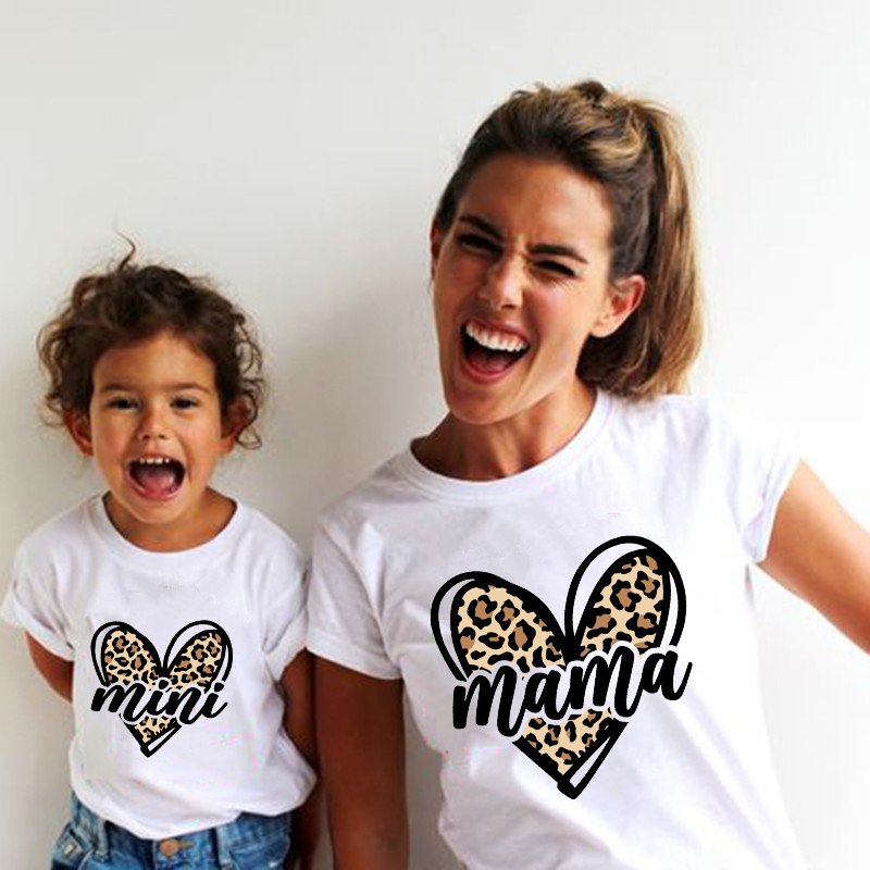 Mama Mimi Luipaard Hartprint F - Plant Parent T Shirt recensie en prijs